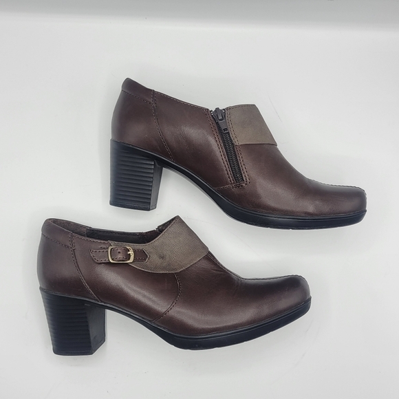 Clarks Bendables slip on ankle heeled booties leather upper size 8M - Picture 5 of 15